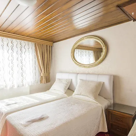 Efendi Gedikpasa Apartment *